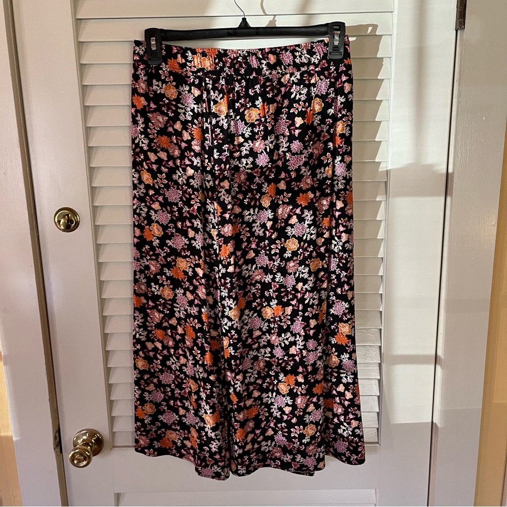 LOFT large floral print skirt black pink orange modest midi elastic waist NWOT